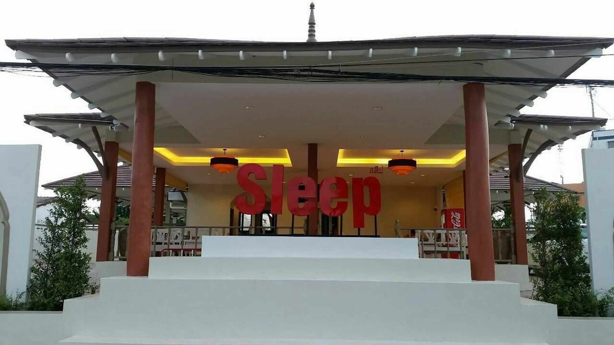 Sleep Station Hotel Surat Thani Exterior photo